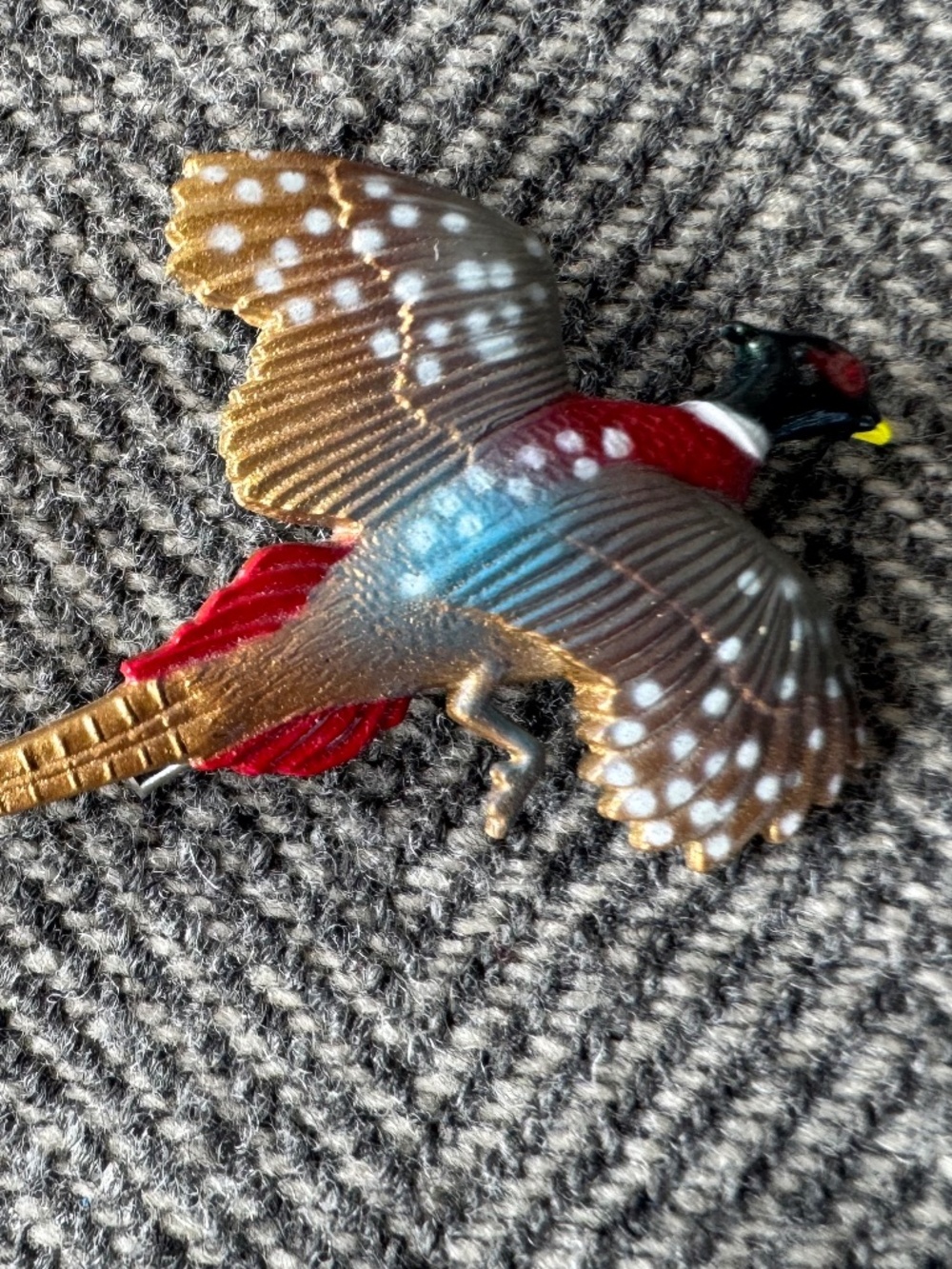VINTAGE, PHEASANT PAINTED PIN